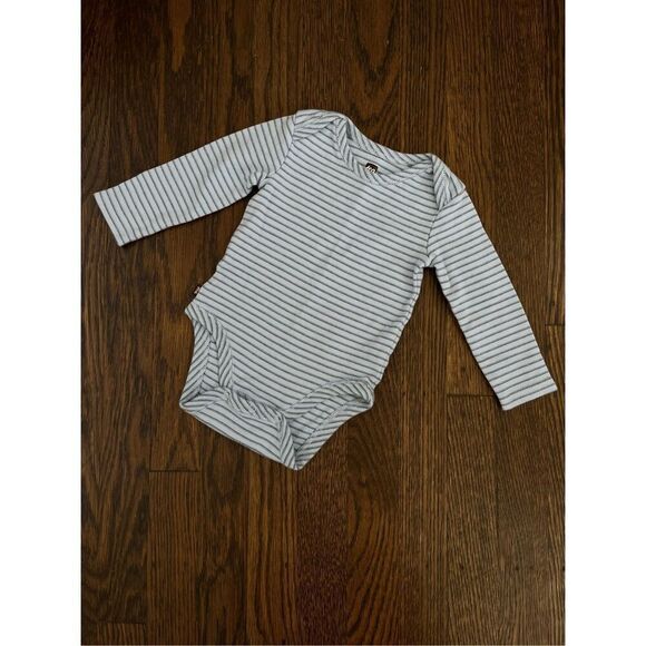 BUY 2 GET 1 FREE NEW Tea Collection Baby 6-9 Months Striped One Piece Bodysuit - Picture 1 of 3